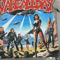 VARE ALL DAY Day Graphic Tee