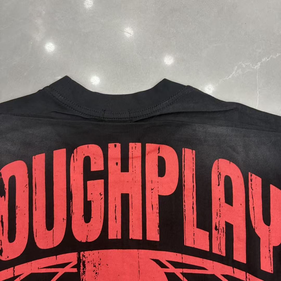 Rough Play Skull Graphic T-Shirt