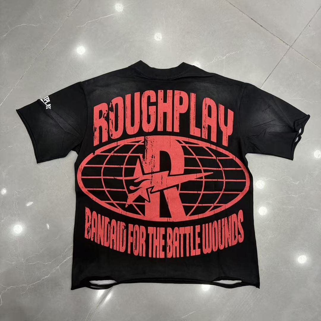 Rough Play Skull Graphic T-Shirt