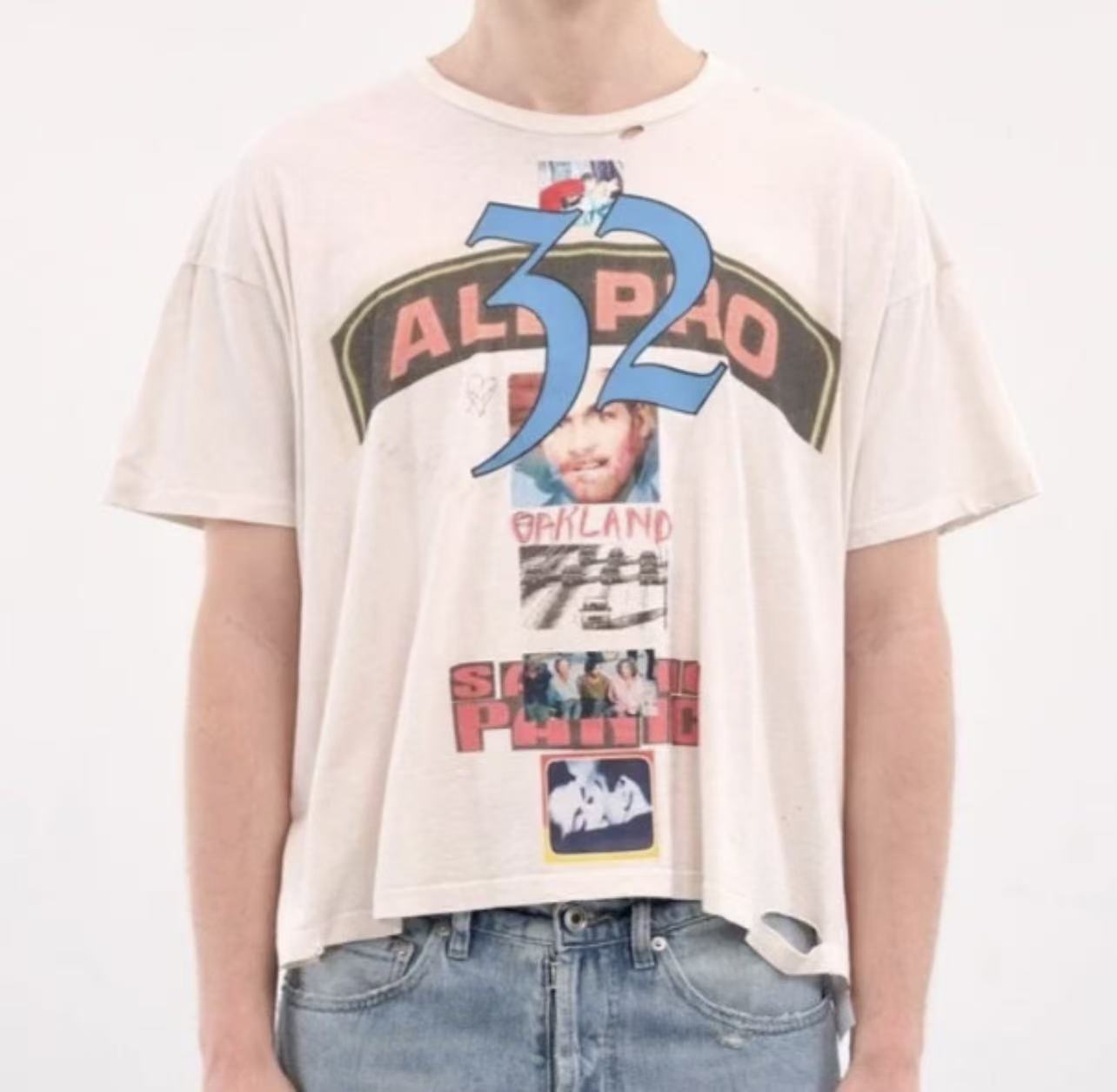 Paly Hollywood Creative Line Graphic T-Shirt
