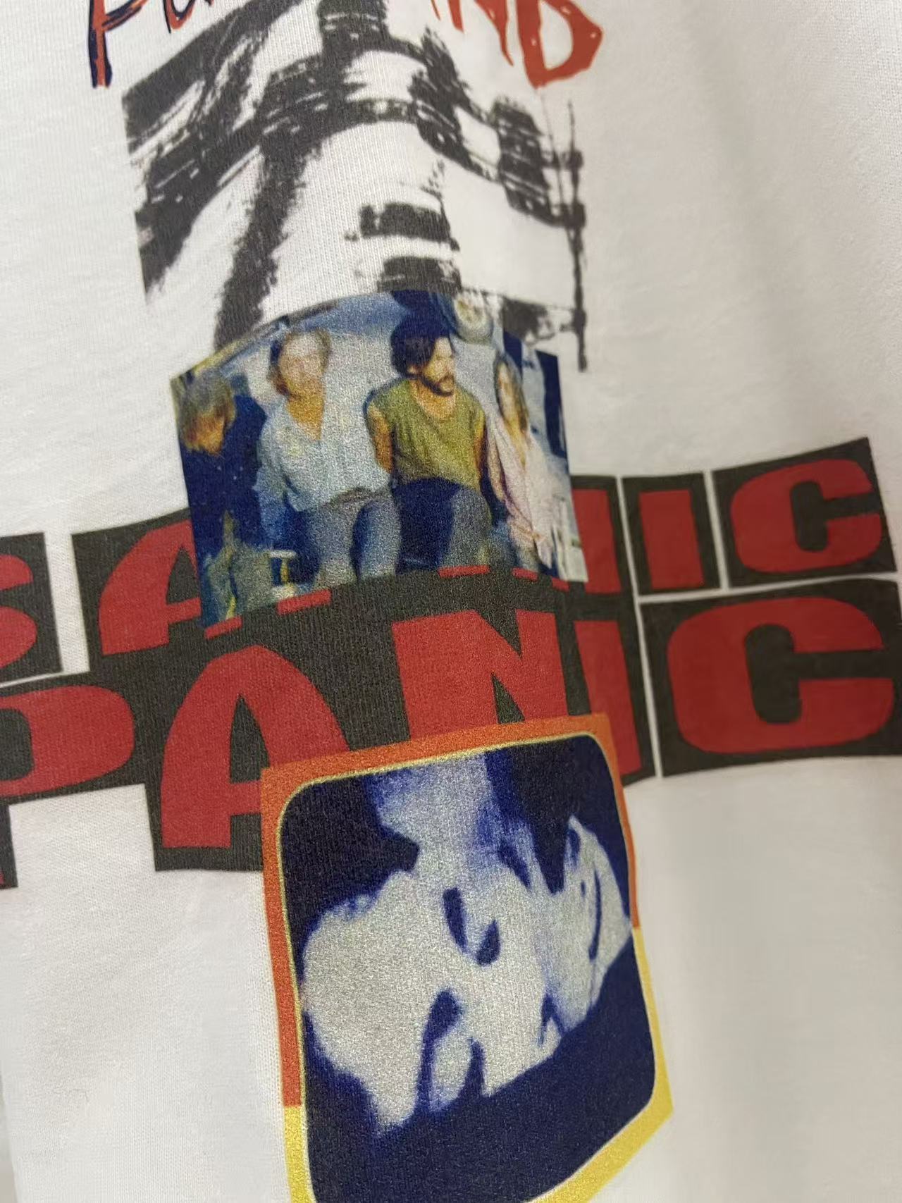 Paly Hollywood Creative Line Graphic T-Shirt